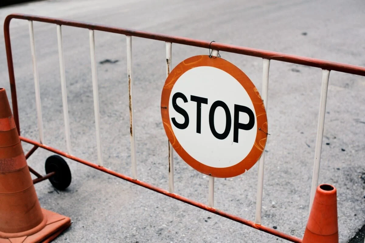 Restricții pe strada C.A. Rosetti la trecerea peste calea ferată